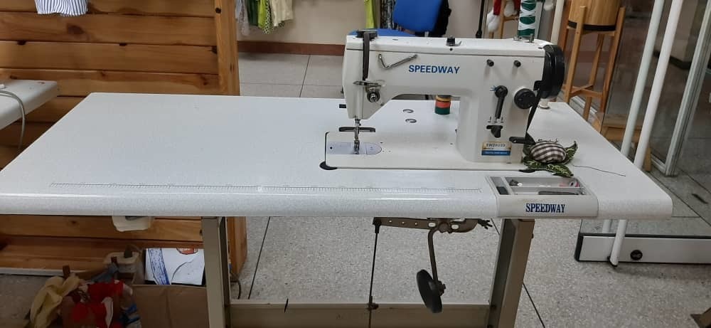 maquina de coser semi industrial
