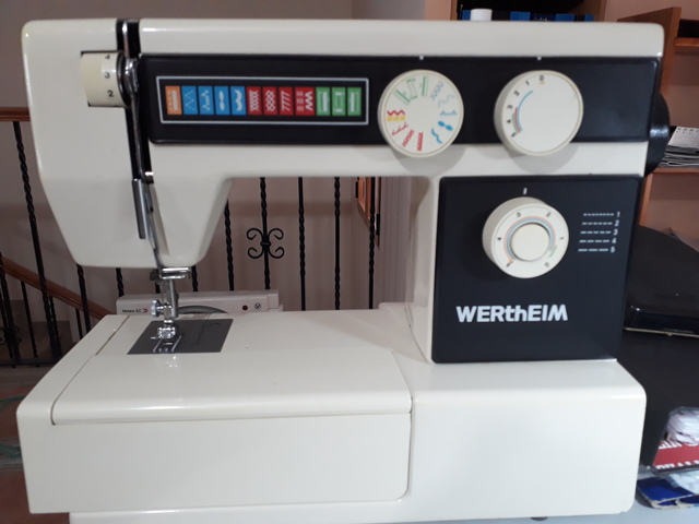 maquina coser wertheim antigua